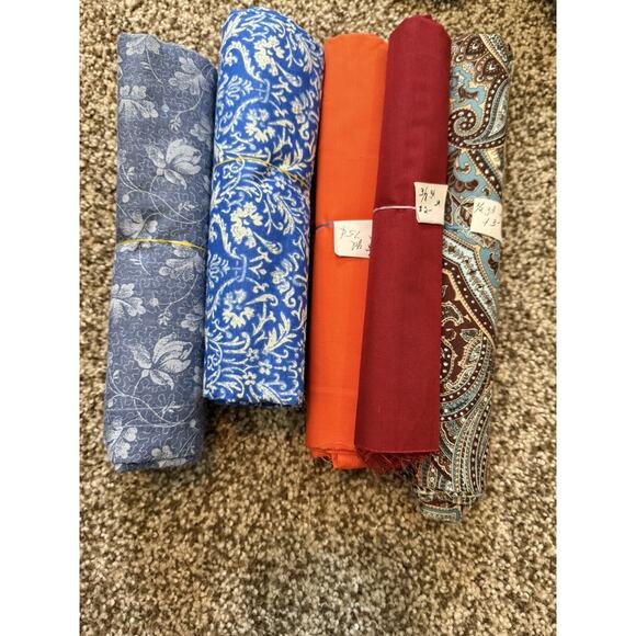 Cotton Fabric Scraps Over 7 Lbs Various Patterns De-stash. 1 Yard Cuts And Unde - Picture 4 of 7